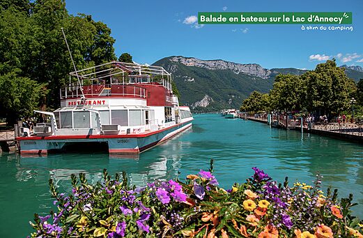 Restaurant boat trip on the beautiful Lake Annecy, Haute-Savoie.