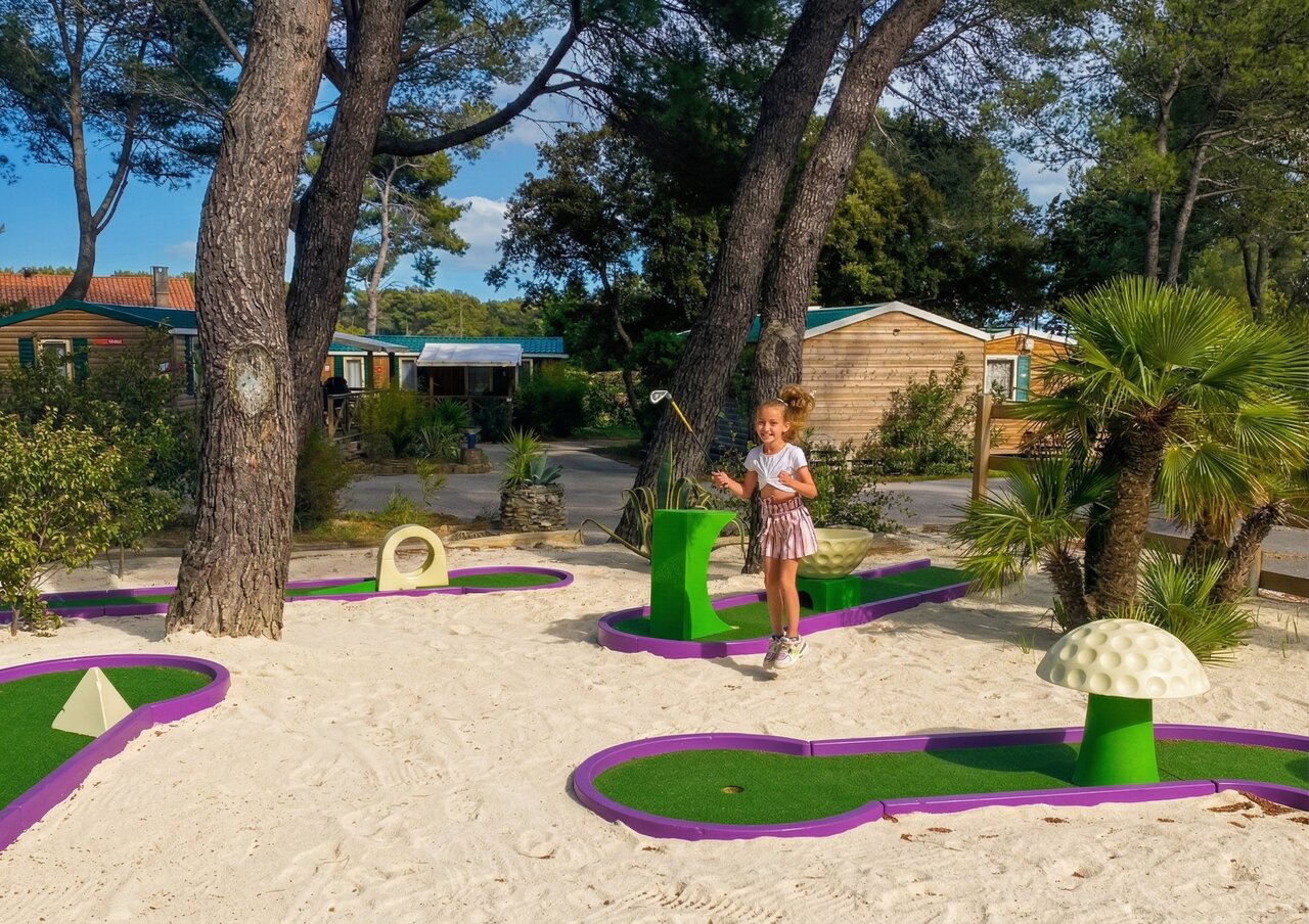 Mini-golf children at CAPFUN Arbois du Castellet campsite in LE CASTELLET (83).