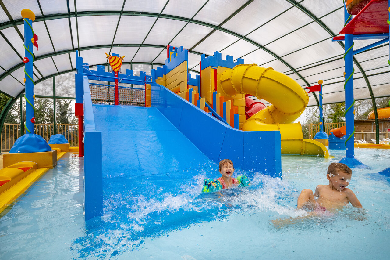 Water slides and covered pool at CAPFUN Armor H�ol campsite in Piriac sur Mer (44).