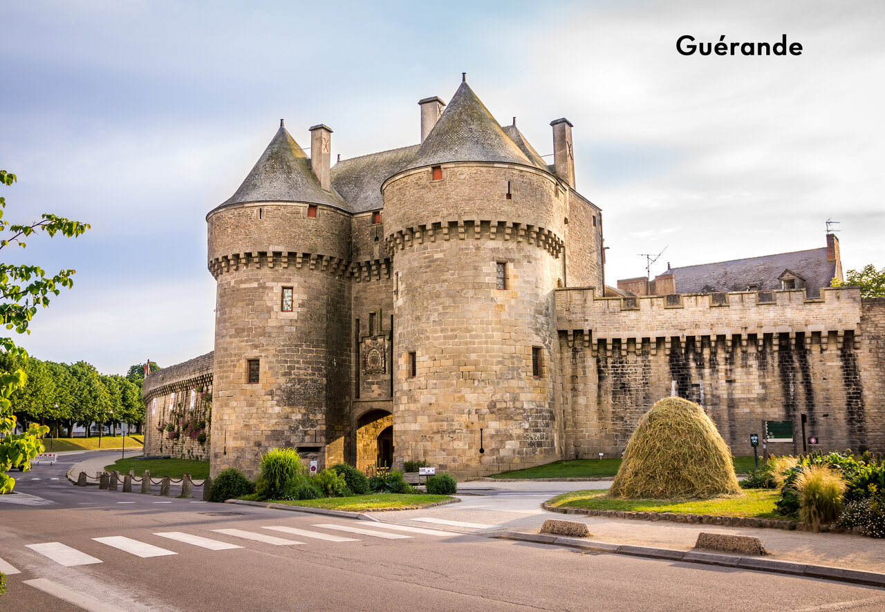 Impressive medieval ramparts of Gu�rande, a historic city to visit in Loire-Atlantique.