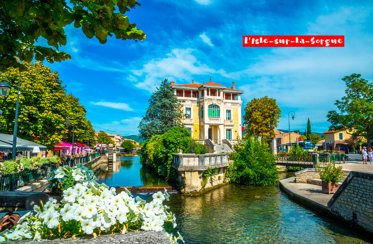 L'Isle-sur-la-Sorgue, charming Proven�al town with canals and old houses, worth visiting.