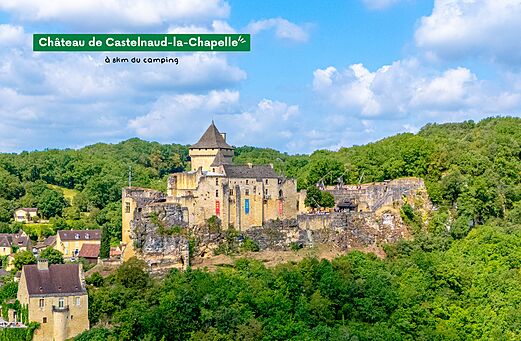 Medieval castle of Castelnaud-la-Chapelle, a must-see near La Roque-Gageac, Dordogne.