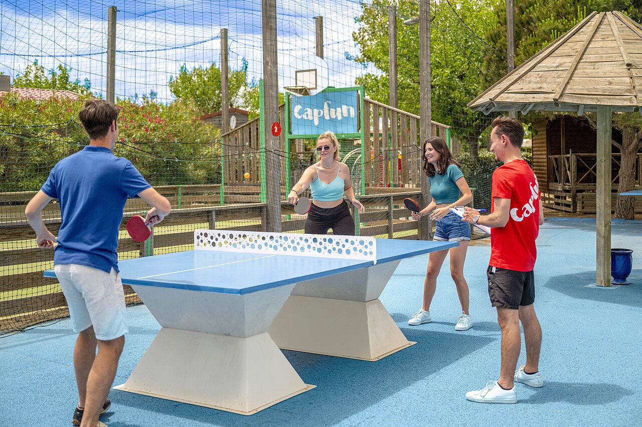 Lively table tennis at CAPFUN Boucanet campsite in LE GRAU DU ROI.