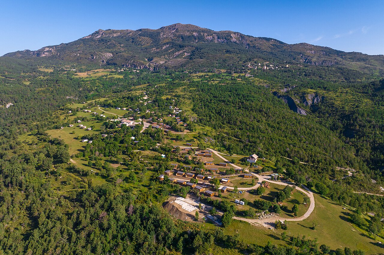 Aerial view camping CLICOCHIC Castillon de Provence in Castellane (04), Mobile homes, nature.
