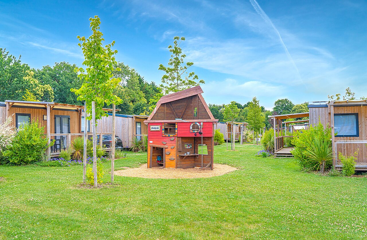 Playhouse, mobile homes at CAPFUN Ch�teau de Galin�e campsite in SAINT CAST LE GUILDO (22).