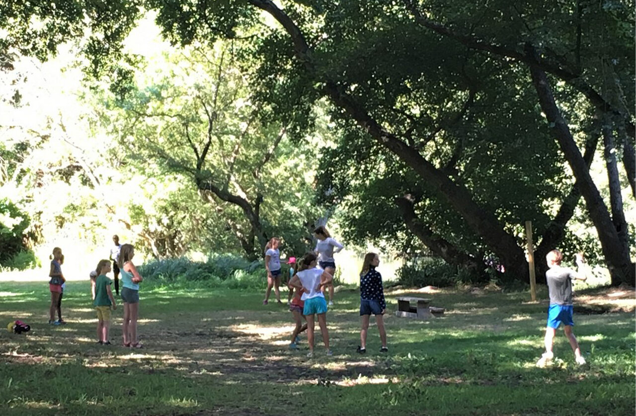 Children playing in animation activity at CLICOCHIC Couteli�re campsite in Lagnes.