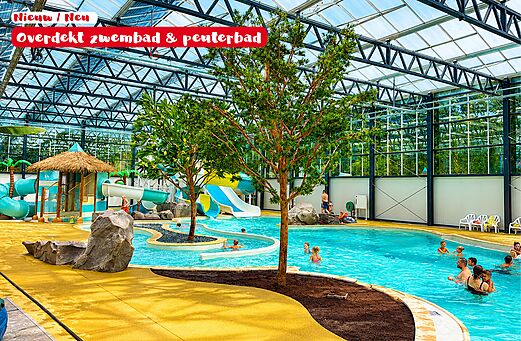 Indoor pool, water slides and paddling pool at CAPFUN De Eikenhof campsite Paasloo/Oldemarkt.