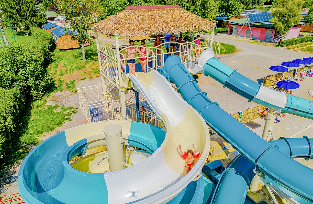 Water slides and pool at VAGUES OCEANES Lac d'Erstein campsite, Erstein (67).