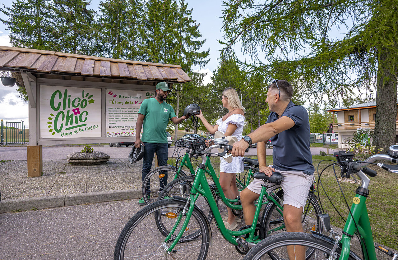 Bike and helmet rental, entrance campsite CLICOCHIC Etang de la Mutche HARPRICH (57).