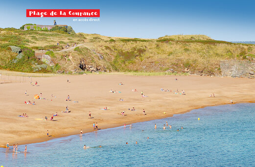 La Courance beach, swimmers, fine sand, CAPFUN L'Eve, Saint-Marc-sur-Mer.