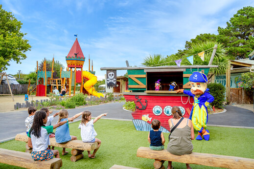 Playground with castle and puppet show at CAPFUN L'Eve campsite in Saint-Marc-sur-Mer.
