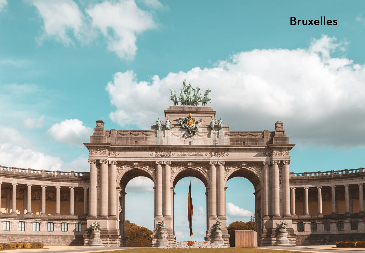 Triumphal Arch of Cinquantenaire in Brussels, a place to visit near the campsite.