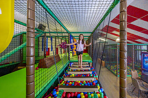 Indoor play area, ball pit at CAPFUN De Fruithof campsite, Klijndijk.