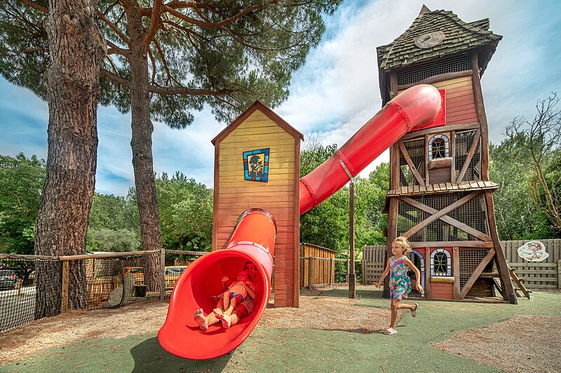 Carabouille playground - Giant slide, playground, children at CLICOCHIC Gorges du Gardon campsite in VERS PONT DU GARD (30).