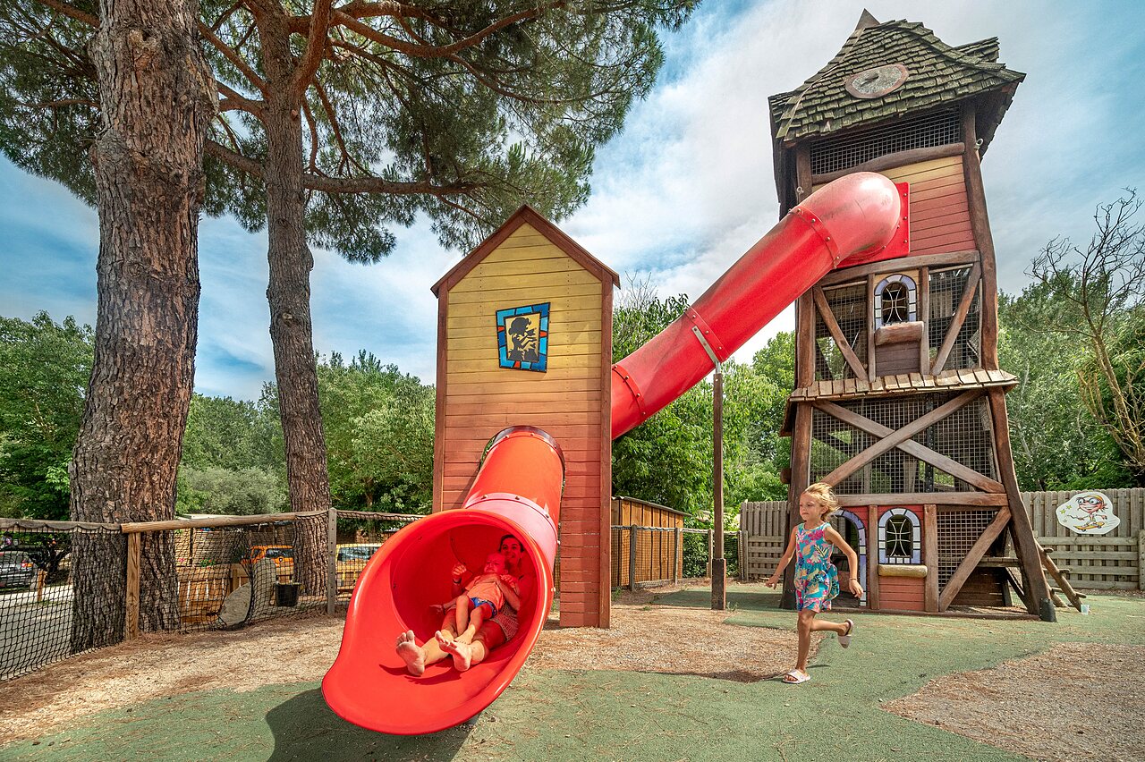 Giant slide, playground, children at CLICOCHIC Gorges du Gardon campsite in VERS PONT DU GARD (30).