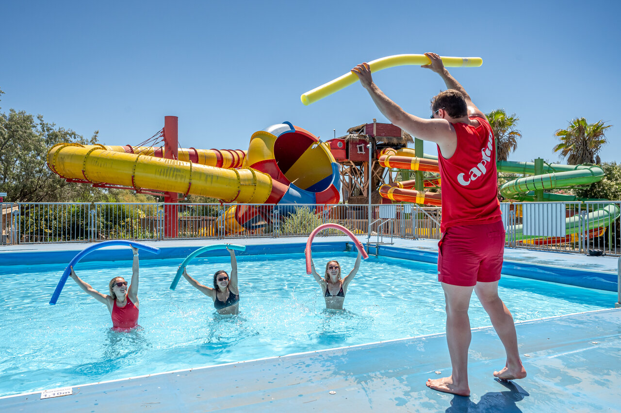 Aquagym, pool, slides at CAPFUN Grande Cosse campsite in Saint Pierre la Mer (11).