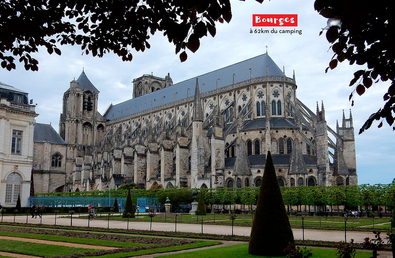 Bourges Cathedral, Gothic UNESCO masterpiece, worth discovering in the region.