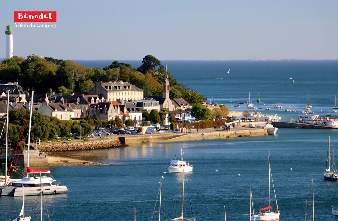 Port of B�nodet, Finist�re, with lighthouse, church and many boats.