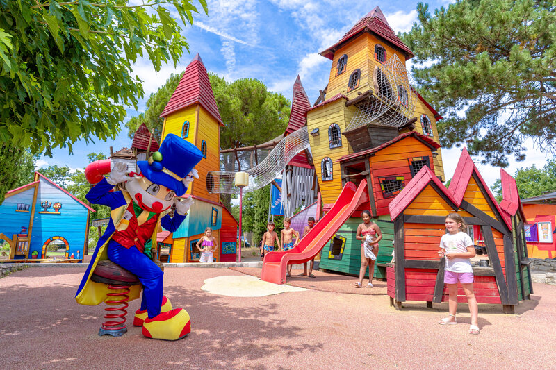 Carabouille playground - Colorful playground with slide and mascot at CAPFUN Grand Lierne campsite in CHATEAUDOUBLE (26).