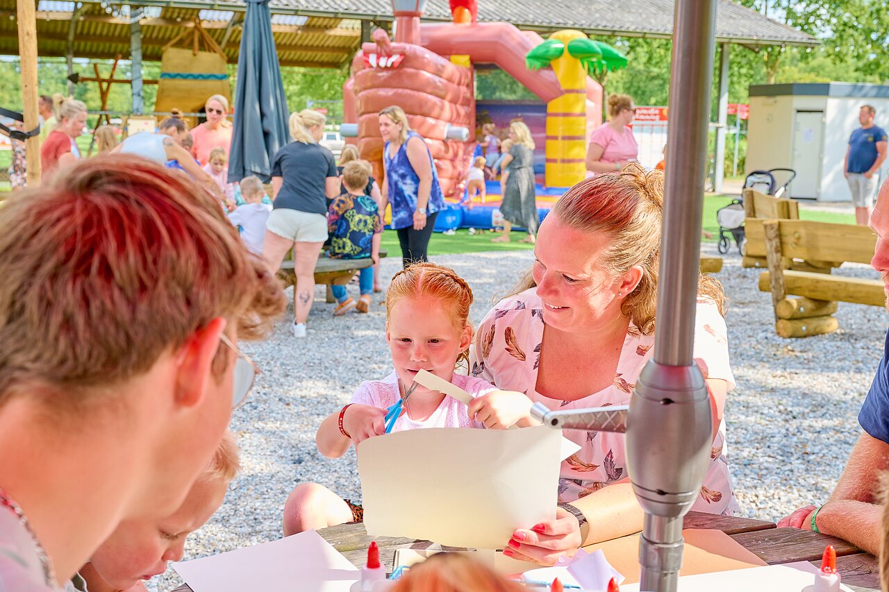Creative activity for children and adults, bouncy castle at CAPFUN Heino campsite in Heino.