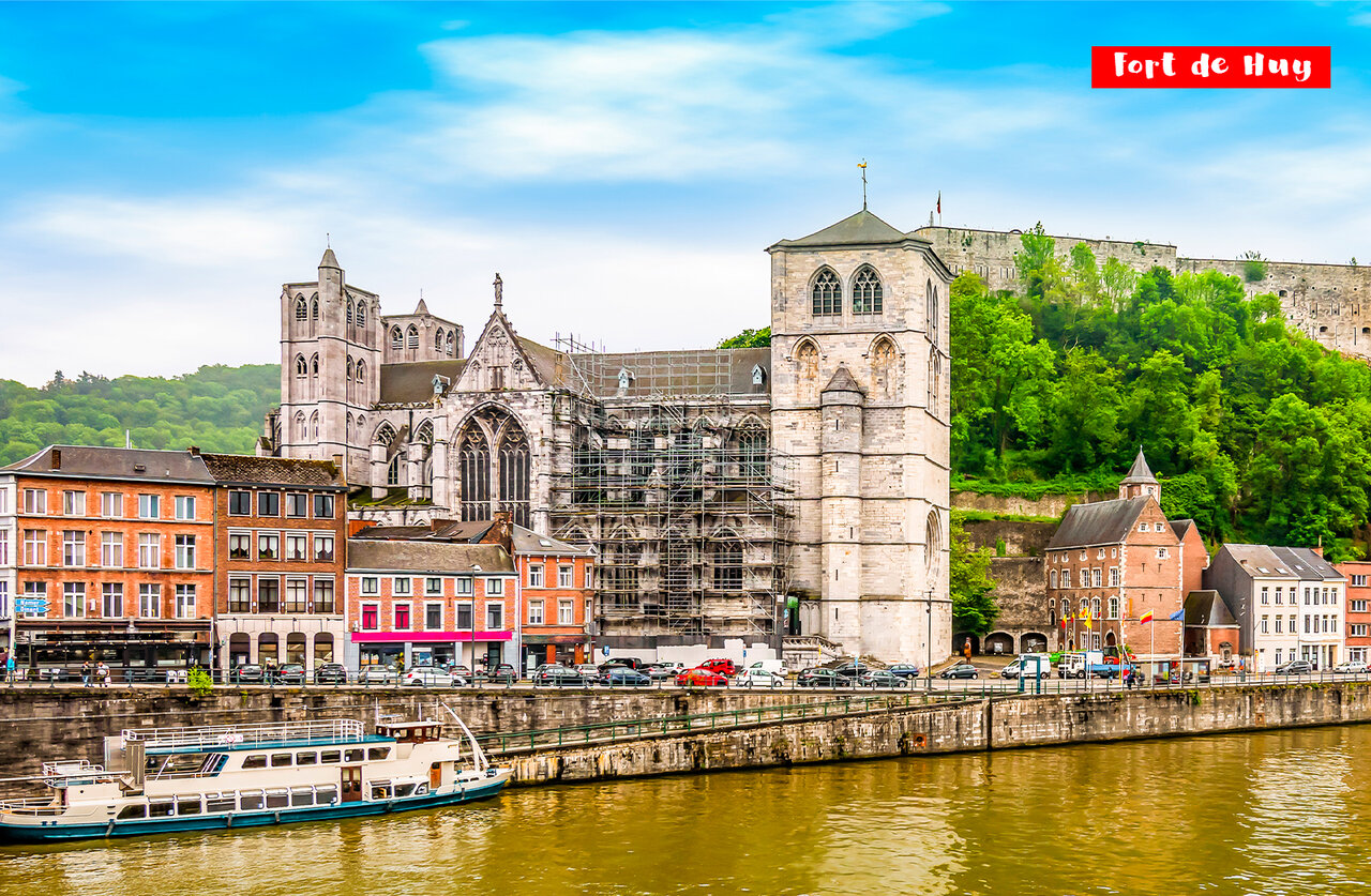Fort of Huy and Collegiate Church, places to visit near the campsite.