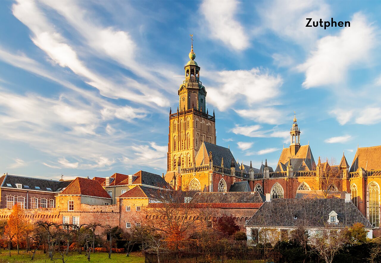 Historic center of Zutphen with the Walburgiskerk, a place to visit.