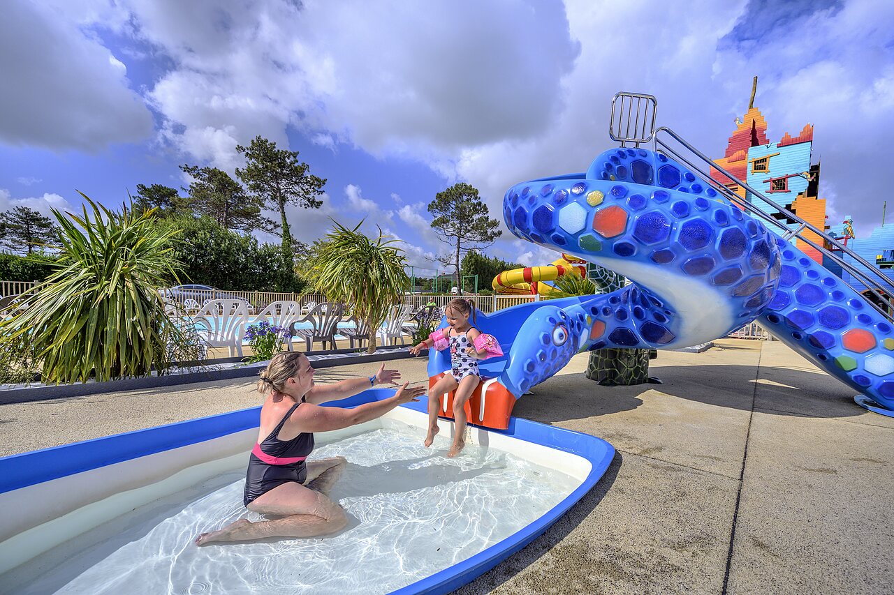 Turtle slide and children's pool at CAPFUN Joncal campsite in Grandcamp - Maisy (14).
