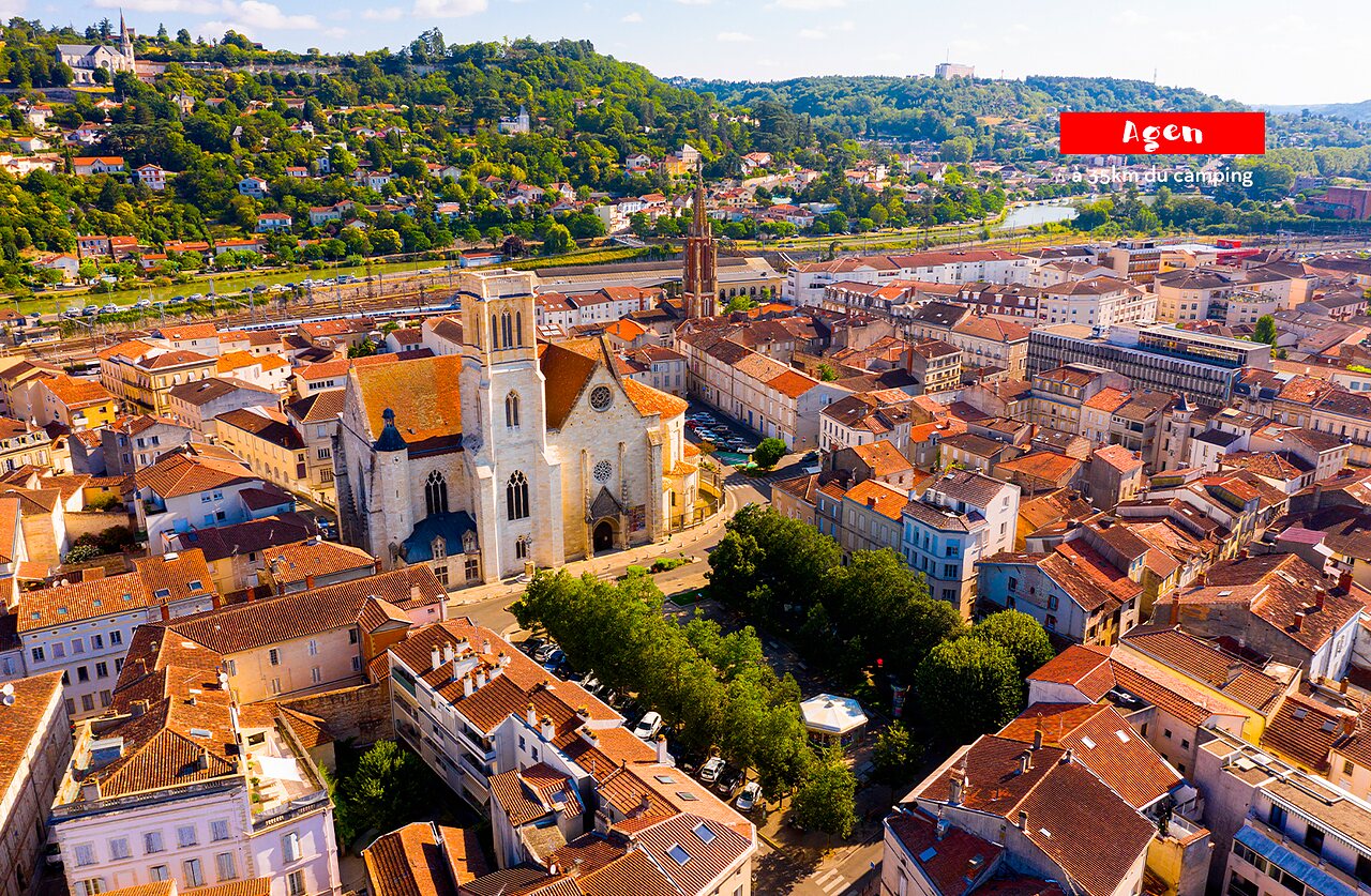Aerial view of Agen, historic city to visit near the campsite in Lot-et-Garonne.