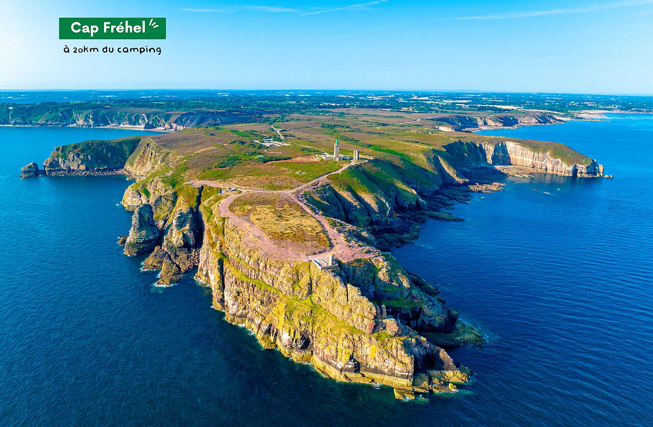 Cap Fr�hel, majestic cliffs and iconic lighthouse, a must-visit spot near Erquy.