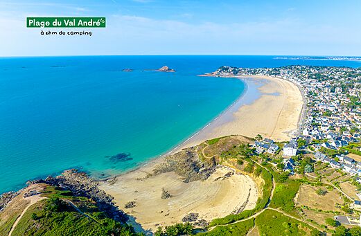 Val André beach, large sandy beach near Erquy.