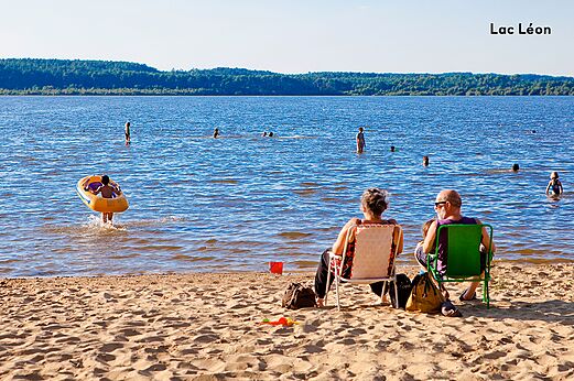Sandy beach and swimming at Lac L�on, tourist spot near L�on.
