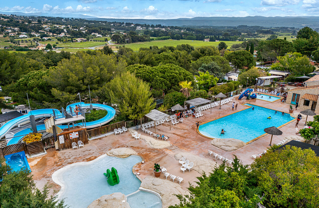 Swimming pools, water slides, paddling pool at CAPFUN Malissonne campsite, LA CADIERE D'AZUR (83).