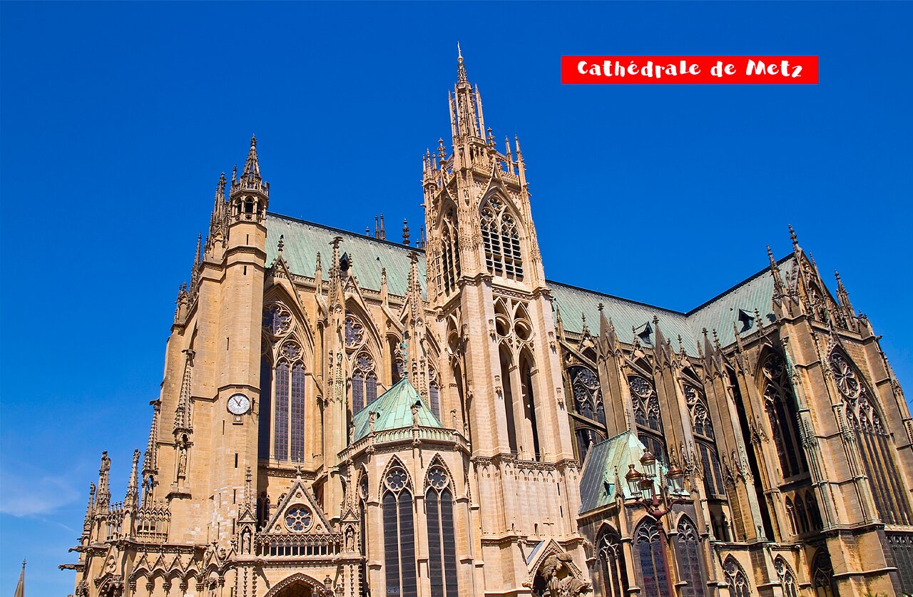 Majestic Saint-�tienne Cathedral of Metz, historic monument to visit in Moselle.