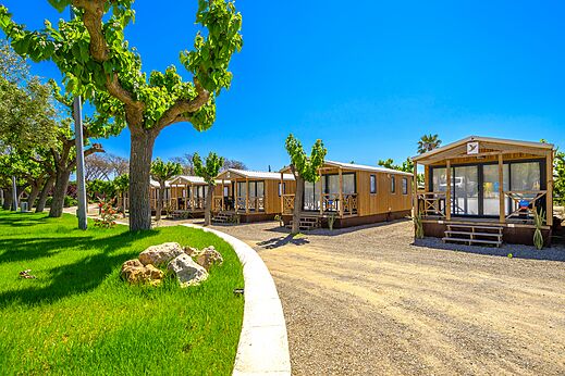 Wooden mobile homes at CAPFUN Mirmanda in Cambrils - Vinyols i els Arcs (43)