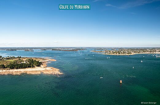 Gulf of Morbihan, a beautiful place to visit near the campsite.