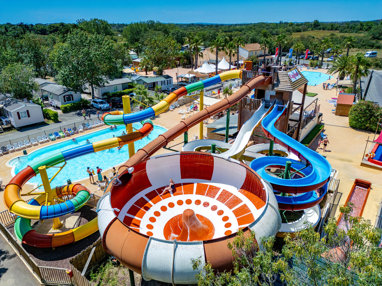 Water park, giant slides and pool at CAPFUN Ondines Vias Plage (34).