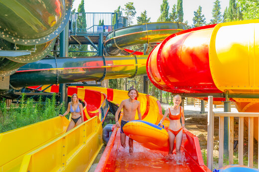 Giant water slides and pool at CAPFUN Or campsite in La Grande Motte (34).