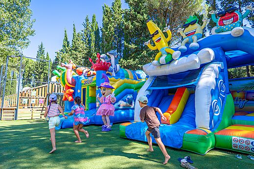Giant inflatable structure for children at CAPFUN Or, La Grande Motte (34).