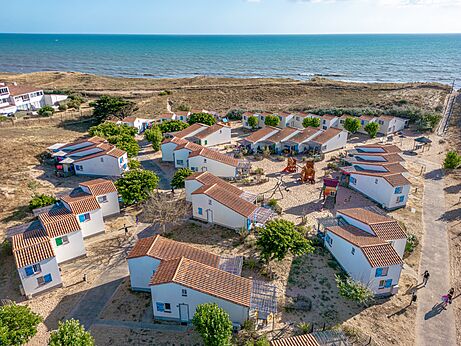 Mobile homes and beach, aerial view at campsite CLICOCHIC Petit Bec in St Hilaire de Riez (85).