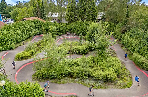 Pump track for bikes and scooters, children, at CAPFUN Ponderosa, Ulicoten.