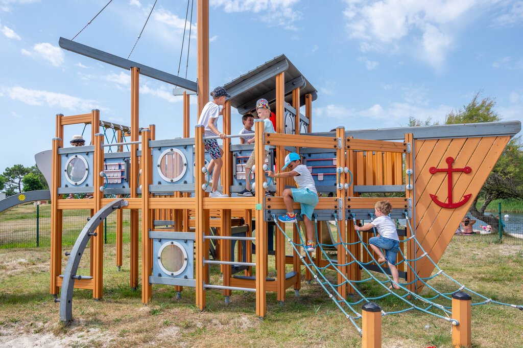 Roumingue, Holiday Park Aquitaine - 33