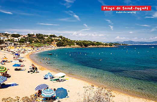 Saint-Aygulf beach, fine sand and Mediterranean Sea near Fréjus.