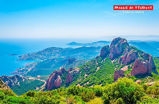 Massif de l'Estérel, rocky landscapes and Mediterranean Sea near Fréjus.