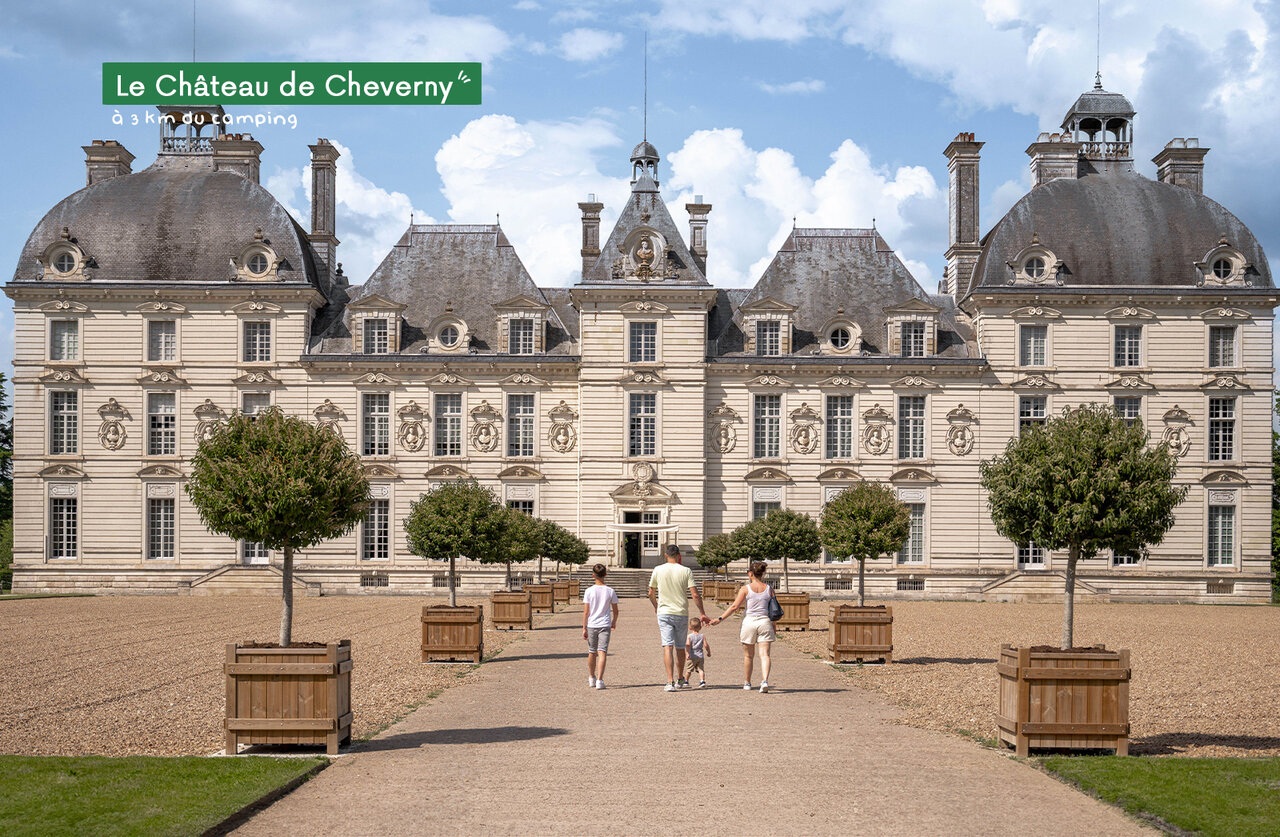 Ch�teau de Cheverny, beautiful historic monument to visit in the Loire Valley.