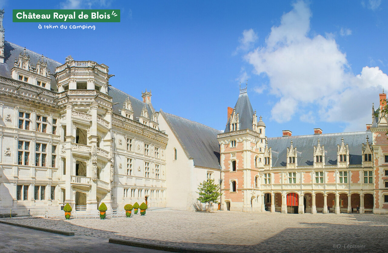 Royal Ch�teau of Blois, historic monument to visit in the Loire Valley.