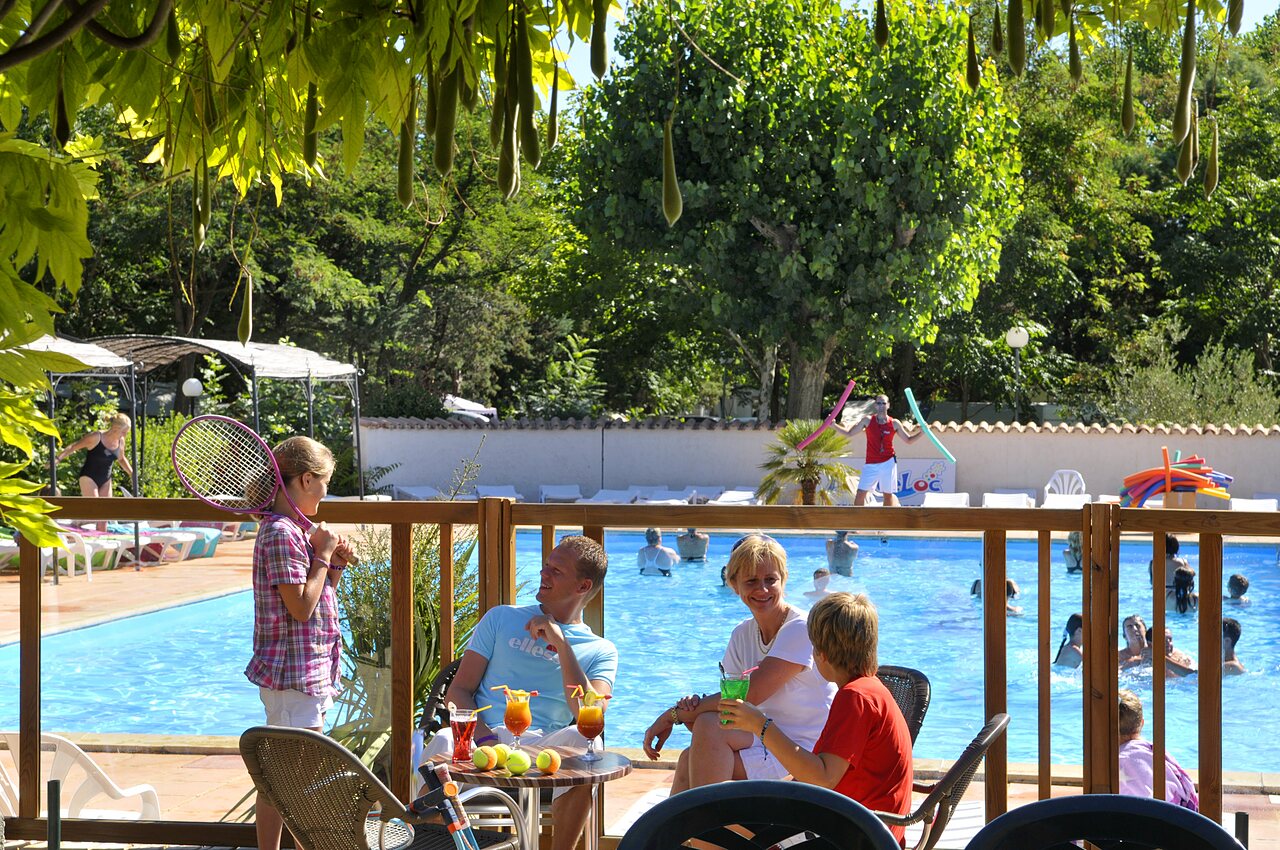 Outdoor swimming pool, entertainment and family at CAPFUN Soubeyranne in REMOULINS (30).