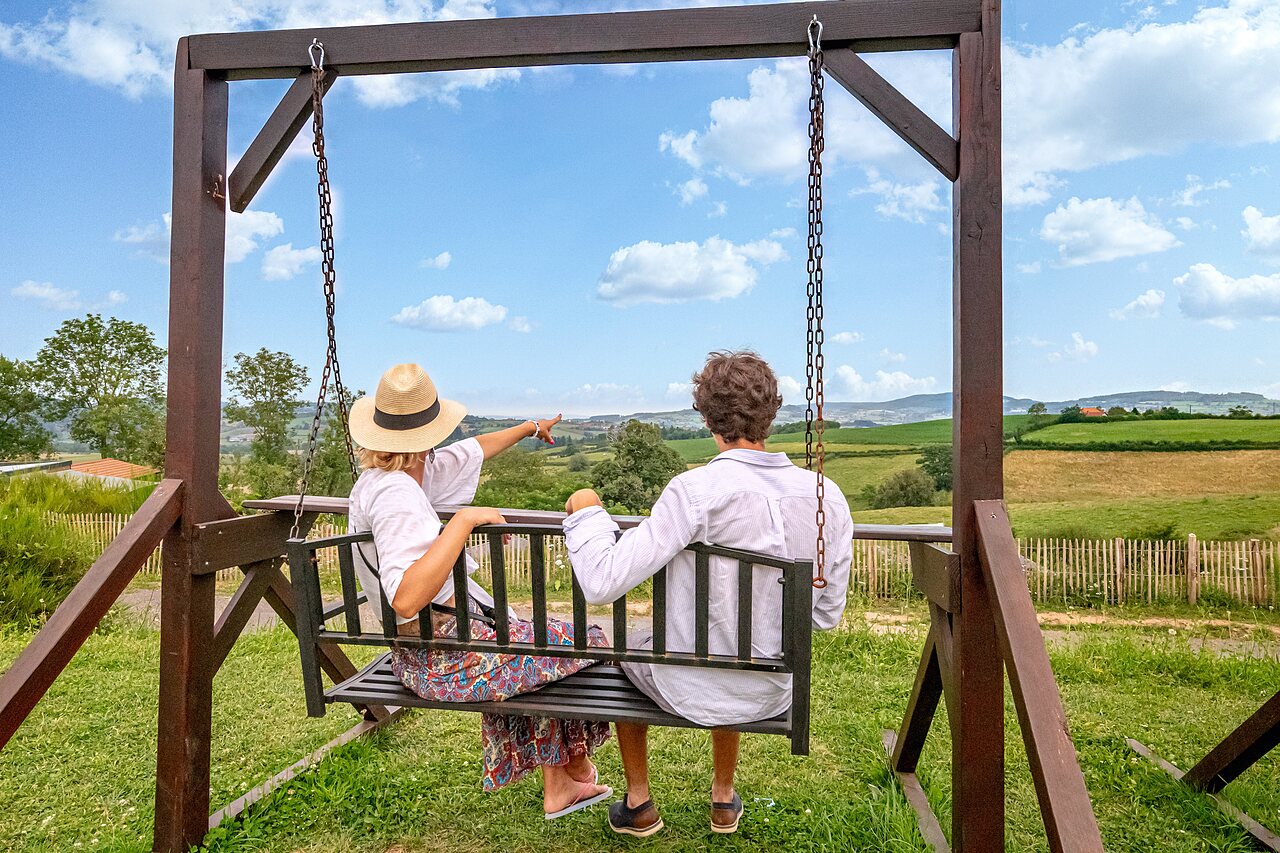 Panoramic view at CLICOCHIC Village des Meuniers campsite in Dompierre-les-Ormes (71).